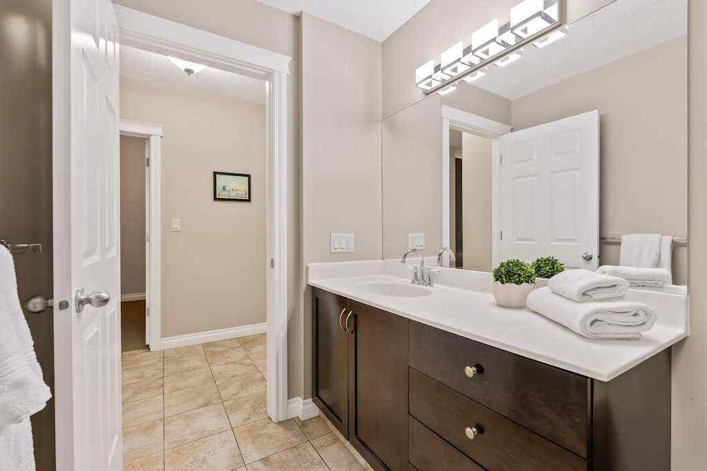 MLS® # A2271459 - Unit #3301 24 Hemlock Crescent SW in Spruce Cliff Calgary, Residential Open Houses