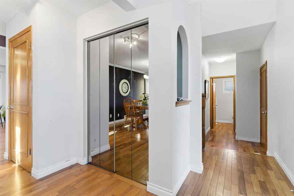 MLS&reg; # A2271461 - 239 Sandpiper Place NW in Sandstone Valley Calgary, Residential Open Houses