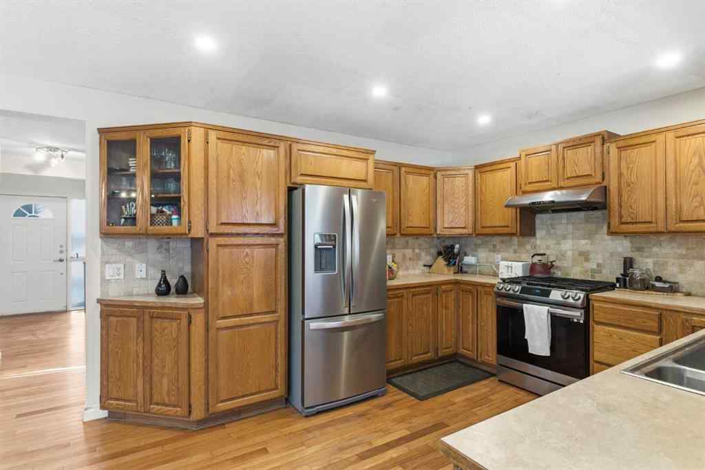 MLS&reg; # A2271461 - 239 Sandpiper Place NW in Sandstone Valley Calgary, Residential Open Houses