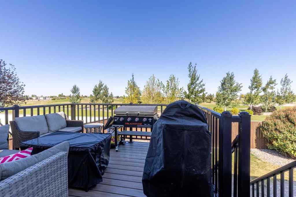 MLS&reg; # A2271467 - 188 Cougar Way N in Uplands Lethbridge, Residential Open Houses