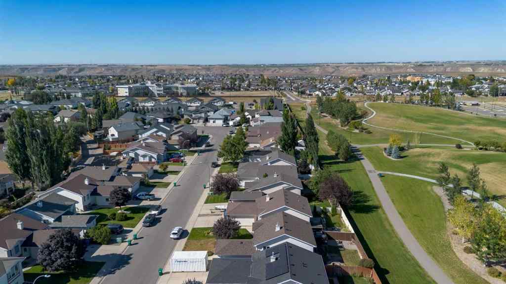 MLS&reg; # A2271467 - 188 Cougar Way N in Uplands Lethbridge, Residential Open Houses