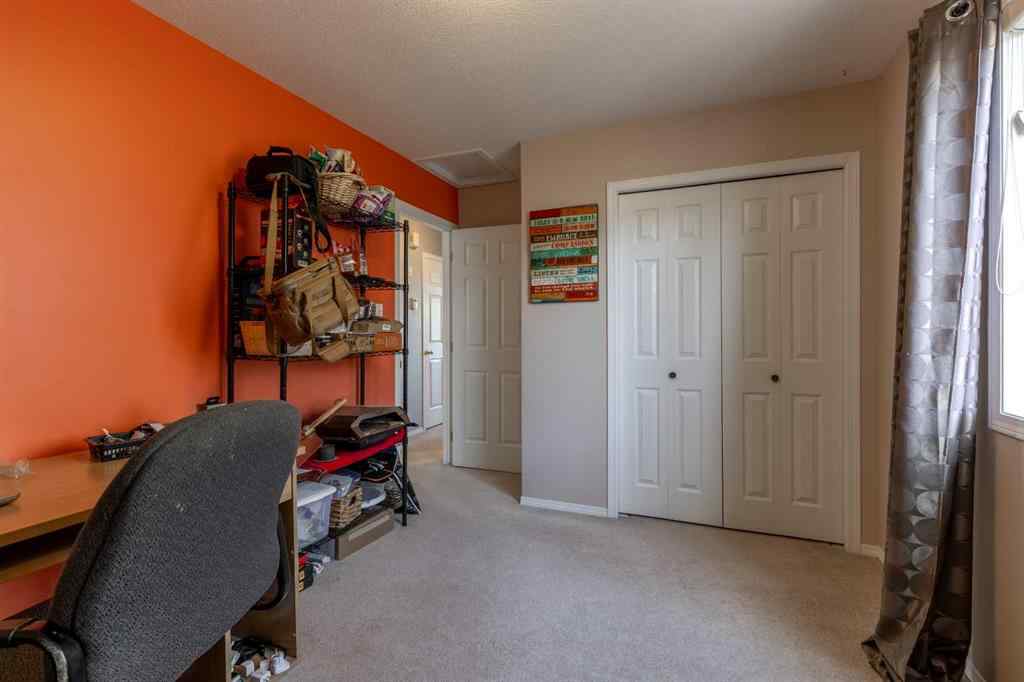 MLS&reg; # A2271467 - 188 Cougar Way N in Uplands Lethbridge, Residential Open Houses