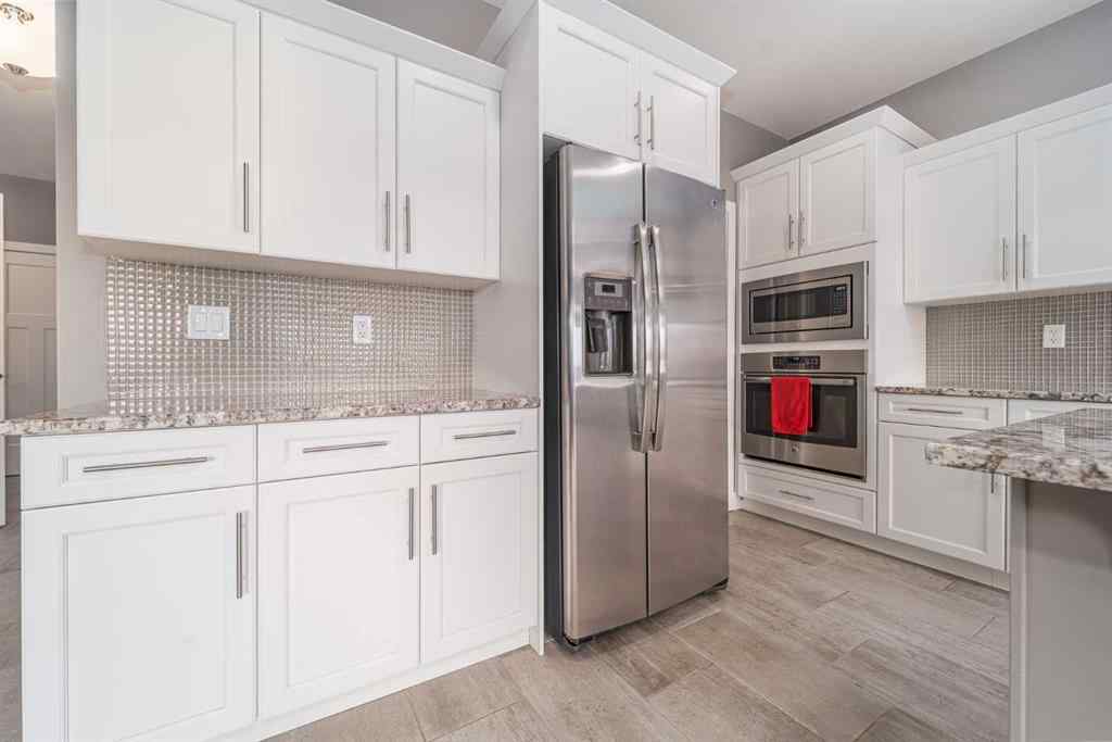 MLS&reg; # A2271468 - 523 Firelight Place W in Copperwood Lethbridge, Residential Open Houses