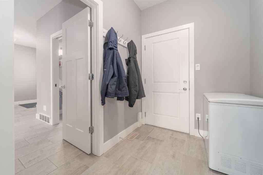 MLS&reg; # A2271468 - 523 Firelight Place W in Copperwood Lethbridge, Residential Open Houses