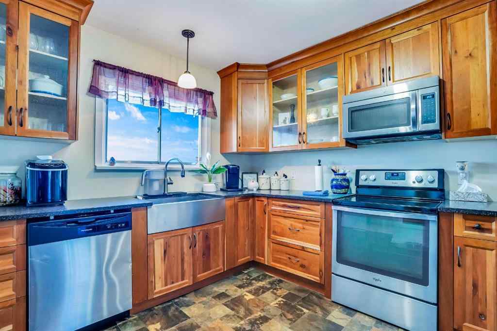 MLS&reg; # A2271475 - 250077 Range Road 261 Road  in NONE Rural Wheatland County, Residential Open Houses