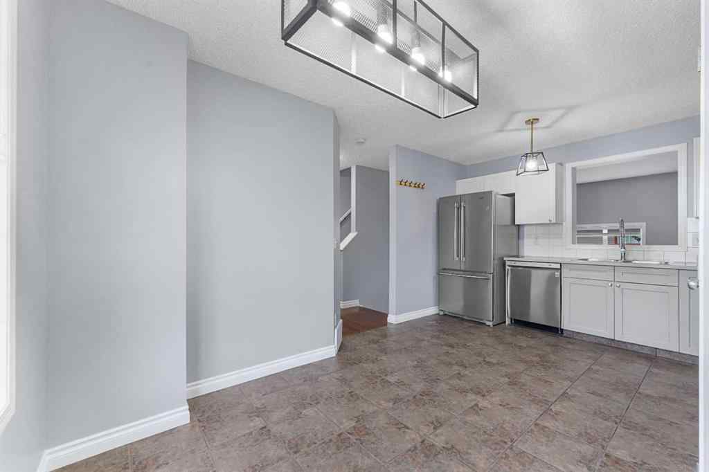 MLS&reg; # A2271482 - 118 Copperfield Lane SE in Copperfield Calgary, Residential Open Houses