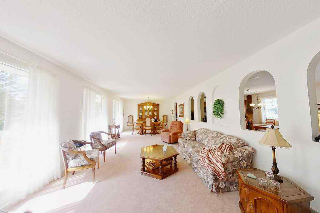 MLS&reg; # A2271484 - 26 Lake Ere Estates  in Kinniburgh North Chestermere, Residential Open Houses