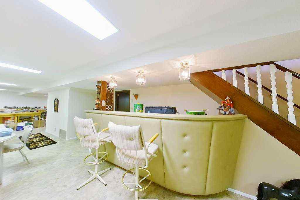 MLS&reg; # A2271484 - 26 Lake Ere Estates  in Kinniburgh North Chestermere, Residential Open Houses