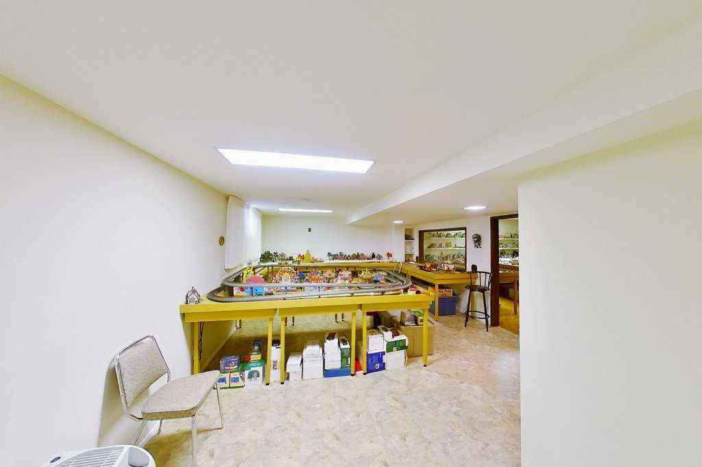 MLS&reg; # A2271484 - 26 Lake Ere Estates  in Kinniburgh North Chestermere, Residential Open Houses