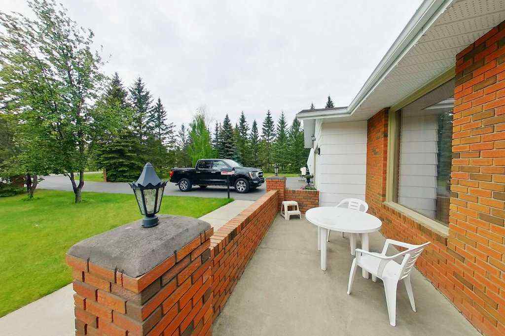 MLS&reg; # A2271484 - 26 Lake Ere Estates  in Kinniburgh North Chestermere, Residential Open Houses