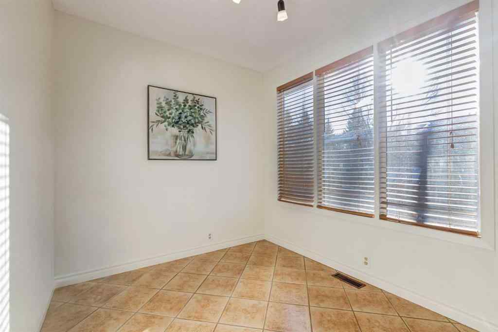 MLS&reg; # A2271488 - 116 Point Drive NW in Point McKay Calgary, Residential Open Houses