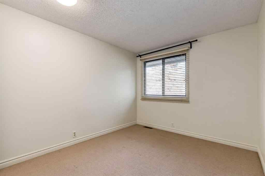 MLS&reg; # A2271488 - 116 Point Drive NW in Point McKay Calgary, Residential Open Houses