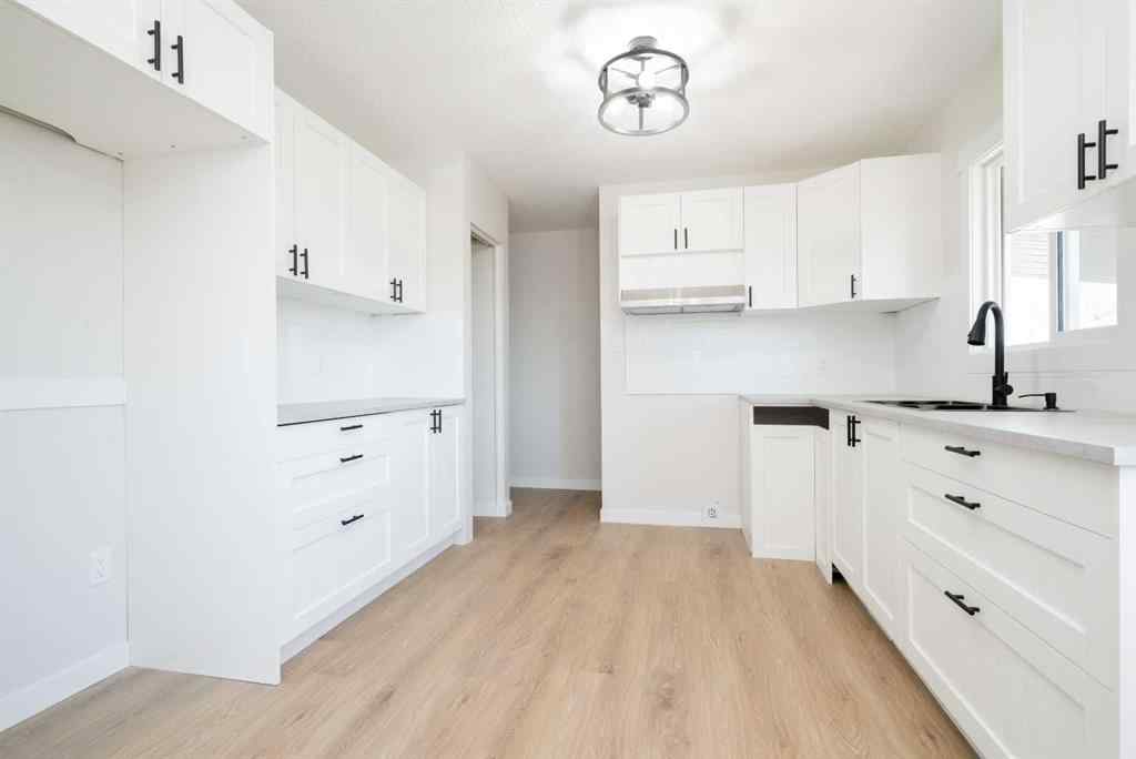 MLS&reg; # A2271494 - 8001 Poplar Drive  in Patterson Place Grande Prairie, Residential Open Houses