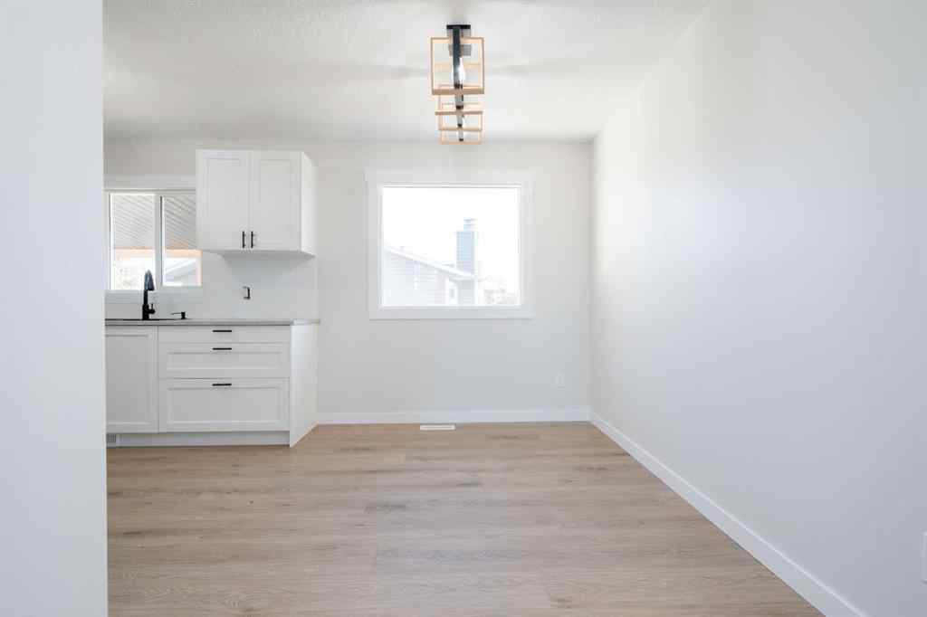 MLS&reg; # A2271494 - 8001 Poplar Drive  in Patterson Place Grande Prairie, Residential Open Houses