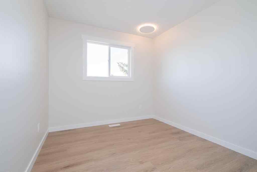 MLS&reg; # A2271494 - 8001 Poplar Drive  in Patterson Place Grande Prairie, Residential Open Houses