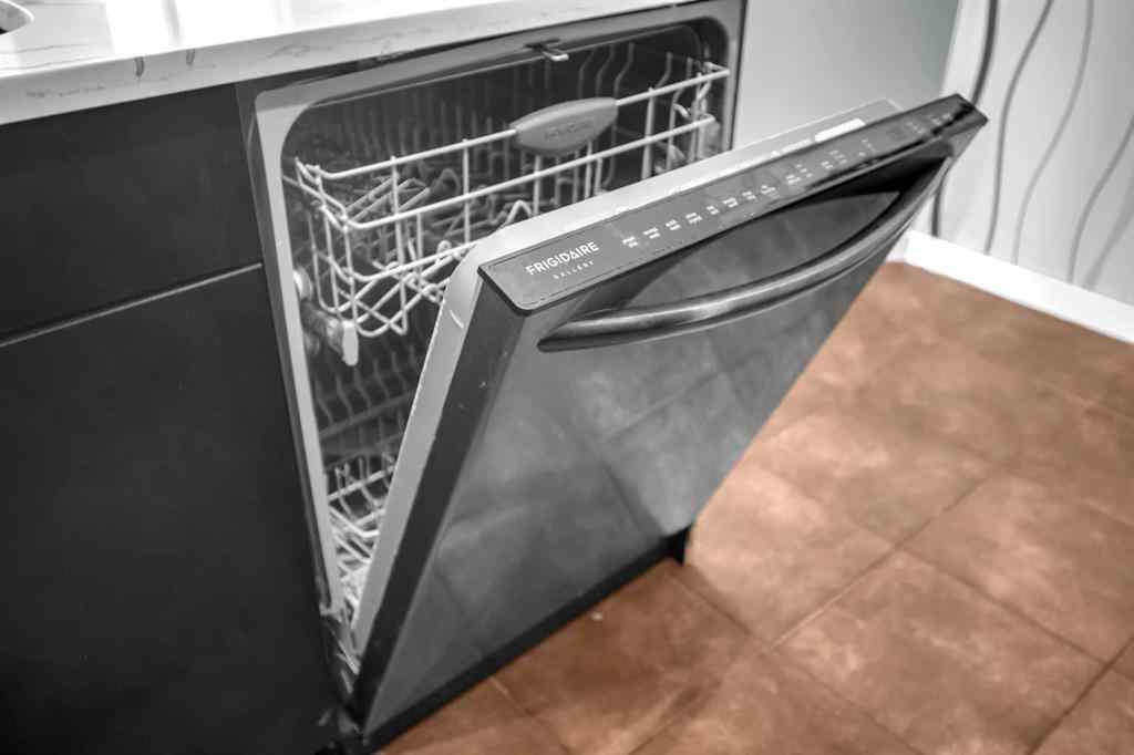 MLS&reg; # A2271497 - Unit #1405 1410 1 Street SE in Beltline Calgary, Residential Open Houses