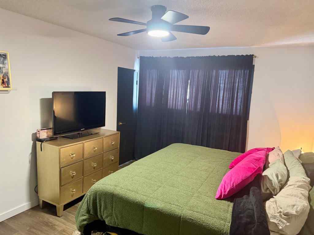 MLS&reg; # A2271498 - 10132 105 Street  in Lac La Biche Lac La Biche, Residential Open Houses