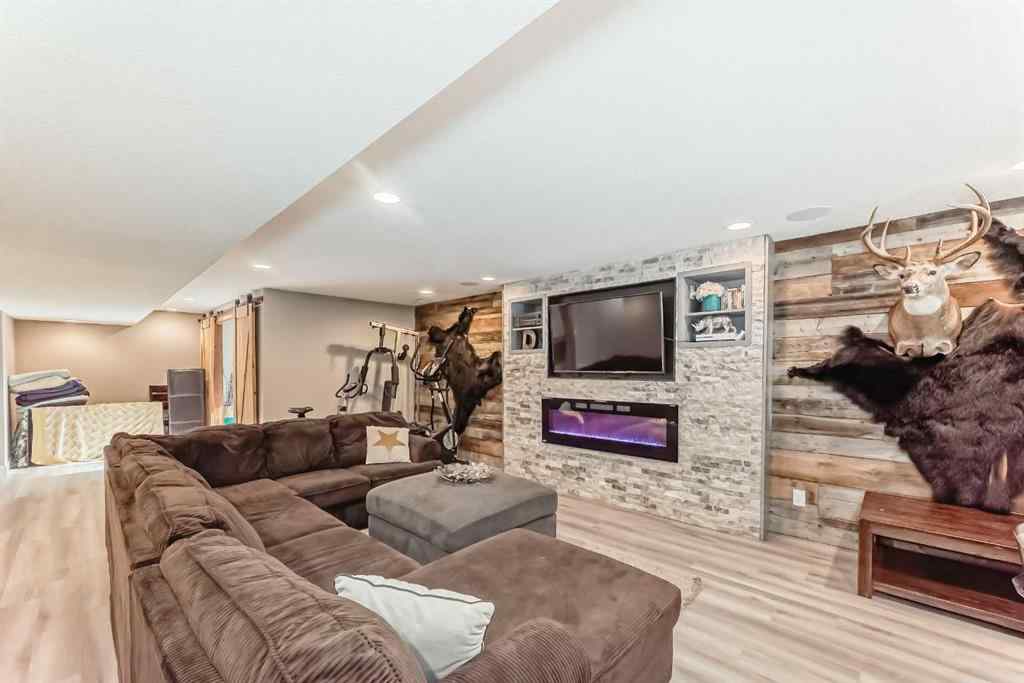 MLS&reg; # A2271501 - 104 Viewpointe Terrace  in Lakepointe Chestermere, Residential Open Houses