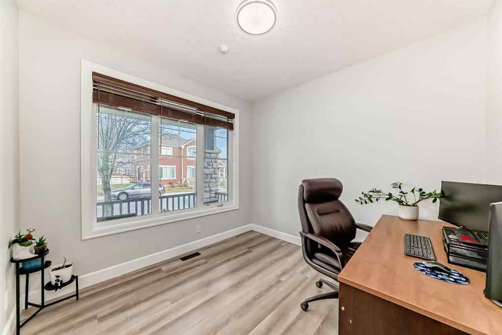 MLS&reg; # A2271501 - 104 Viewpointe Terrace  in Lakepointe Chestermere, Residential Open Houses