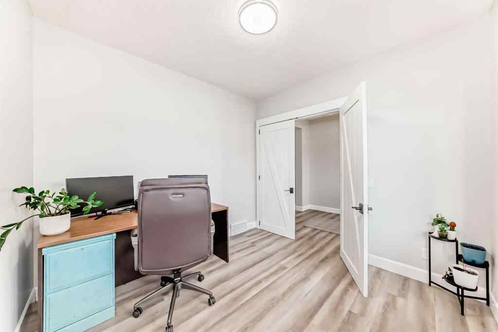 MLS&reg; # A2271501 - 104 Viewpointe Terrace  in Lakepointe Chestermere, Residential Open Houses