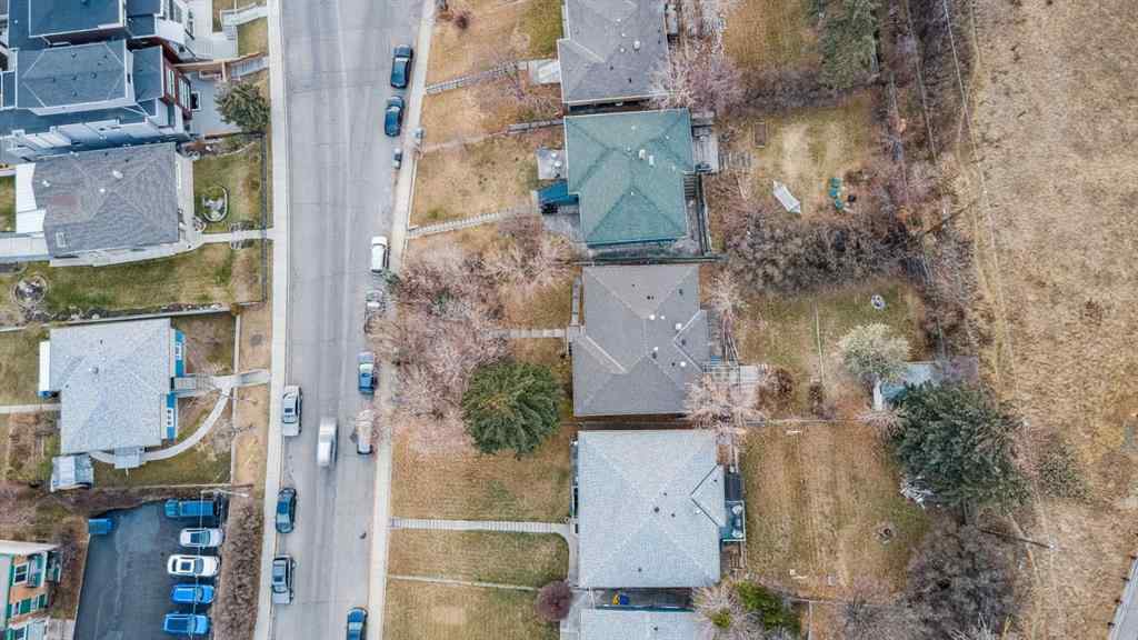 MLS® # A2271512 - 844 Bridge Crescent NE in Renfrew Calgary, Residential Open Houses