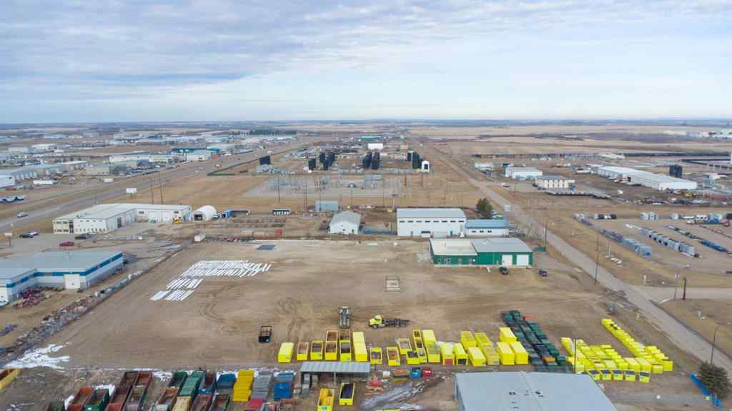 MLS&reg; # A2271513 - 5520 59 Avenue  in Hill Industrial Lloydminster, Commercial Open Houses
