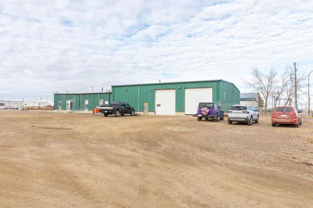 MLS&reg; # A2271513 - 5520 59 Avenue  in Hill Industrial Lloydminster, Commercial Open Houses