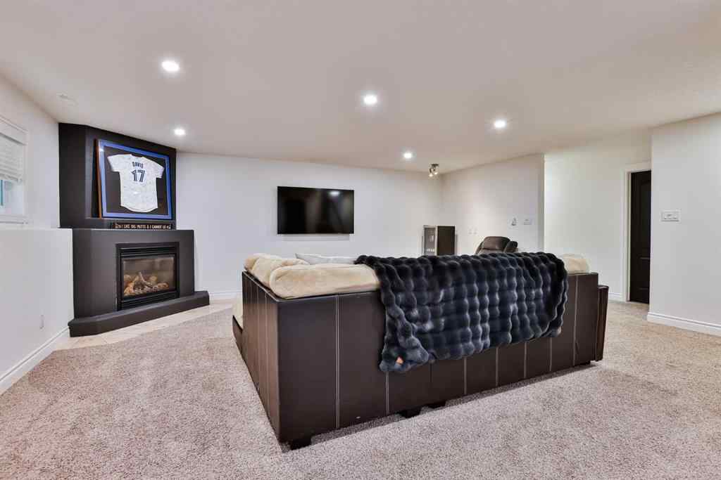 MLS&reg; # A2271515 - 477 Edinburgh Road W in West Highlands Lethbridge, Residential Open Houses