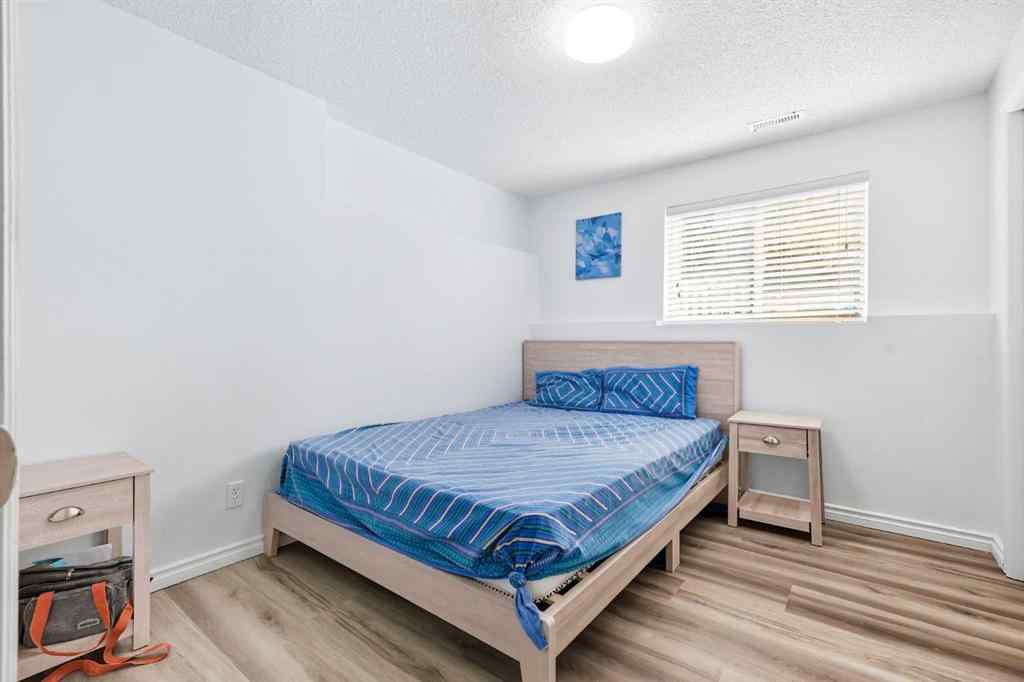 MLS&reg; # A2271522 - 129 Luxstone Green SW in Luxstone Airdrie, Residential Open Houses