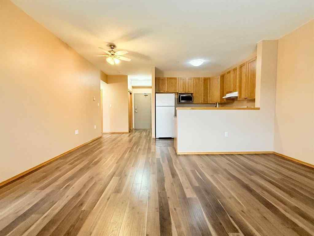 MLS&reg; # A2271526 - Unit #219 194 Sunrise Circle SW in SW Southridge Medicine Hat, Residential Open Houses