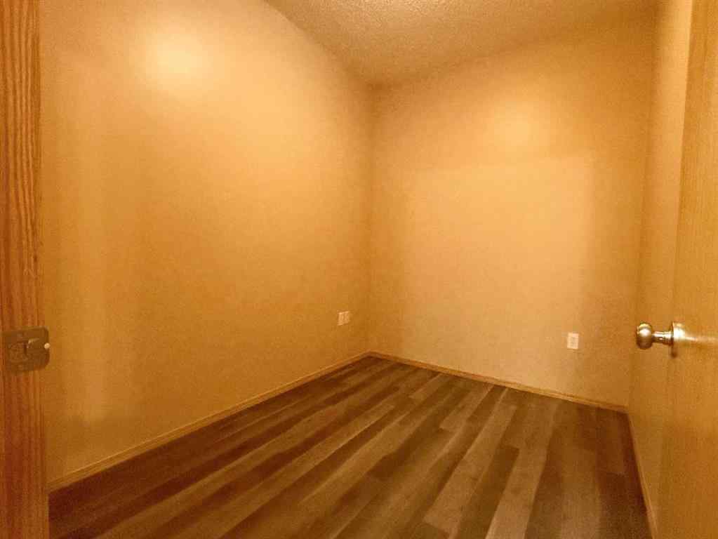 MLS&reg; # A2271526 - Unit #219 194 Sunrise Circle SW in SW Southridge Medicine Hat, Residential Open Houses