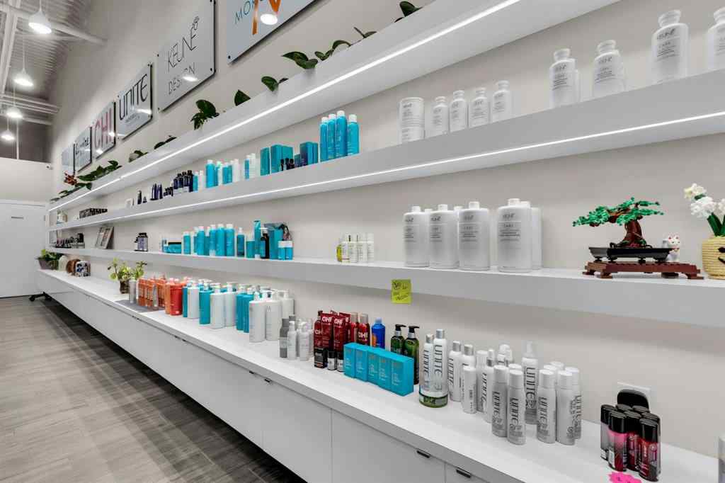 MLS&reg; # A2271528 - 9737 Macleod Trail SW in Haysboro Calgary, Commercial Open Houses