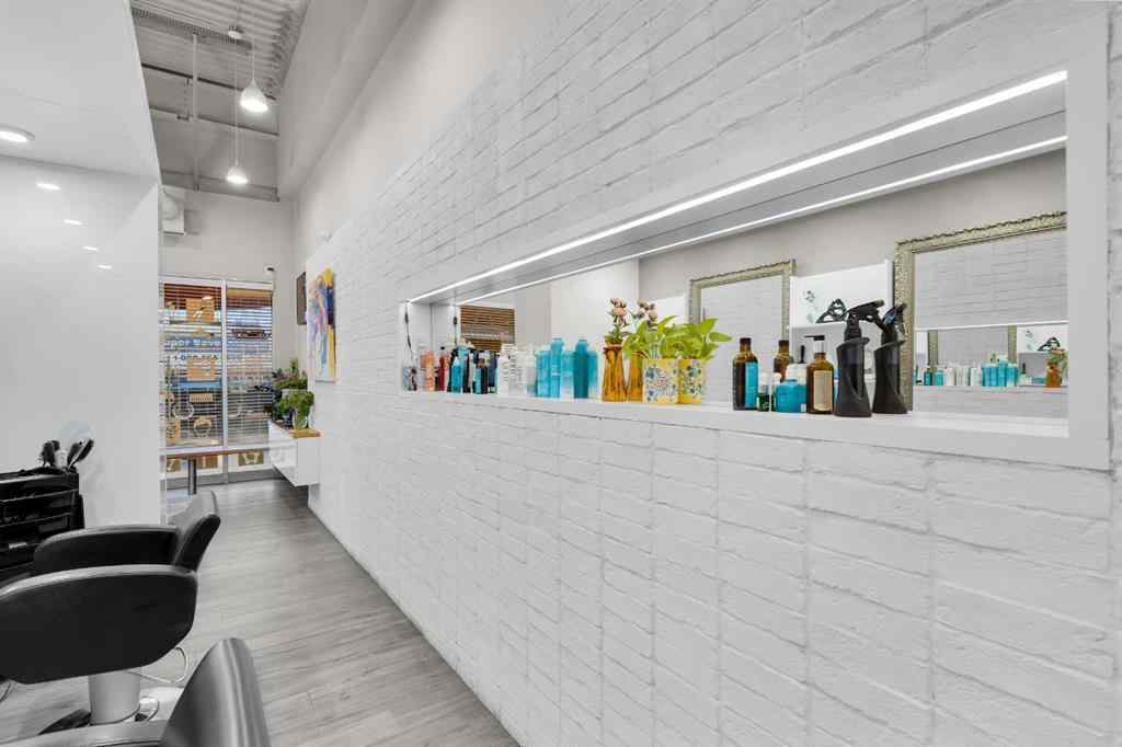 MLS&reg; # A2271528 - 9737 Macleod Trail SW in Haysboro Calgary, Commercial Open Houses