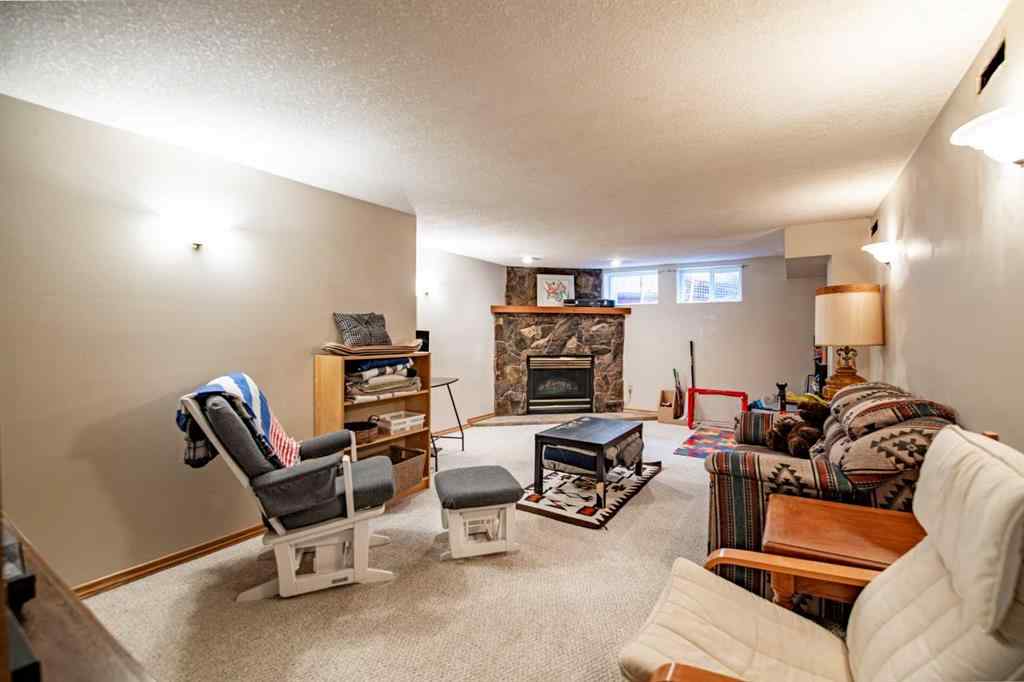 MLS&reg; # A2271529 - 4207 41 Avenue  in Grandview Red Deer, Residential Open Houses