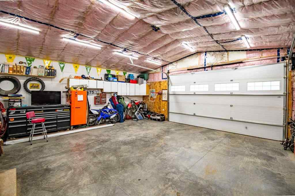 MLS&reg; # A2271529 - 4207 41 Avenue  in Grandview Red Deer, Residential Open Houses