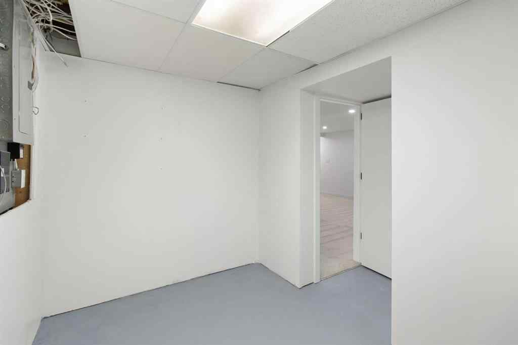 MLS&reg; # A2271532 - 472 Cedarille Crescent SW in Cedarbrae Calgary, Residential Open Houses