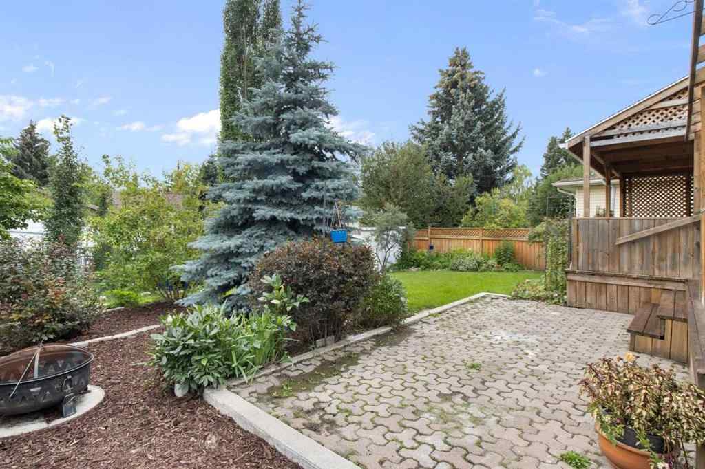 MLS&reg; # A2271532 - 472 Cedarille Crescent SW in Cedarbrae Calgary, Residential Open Houses
