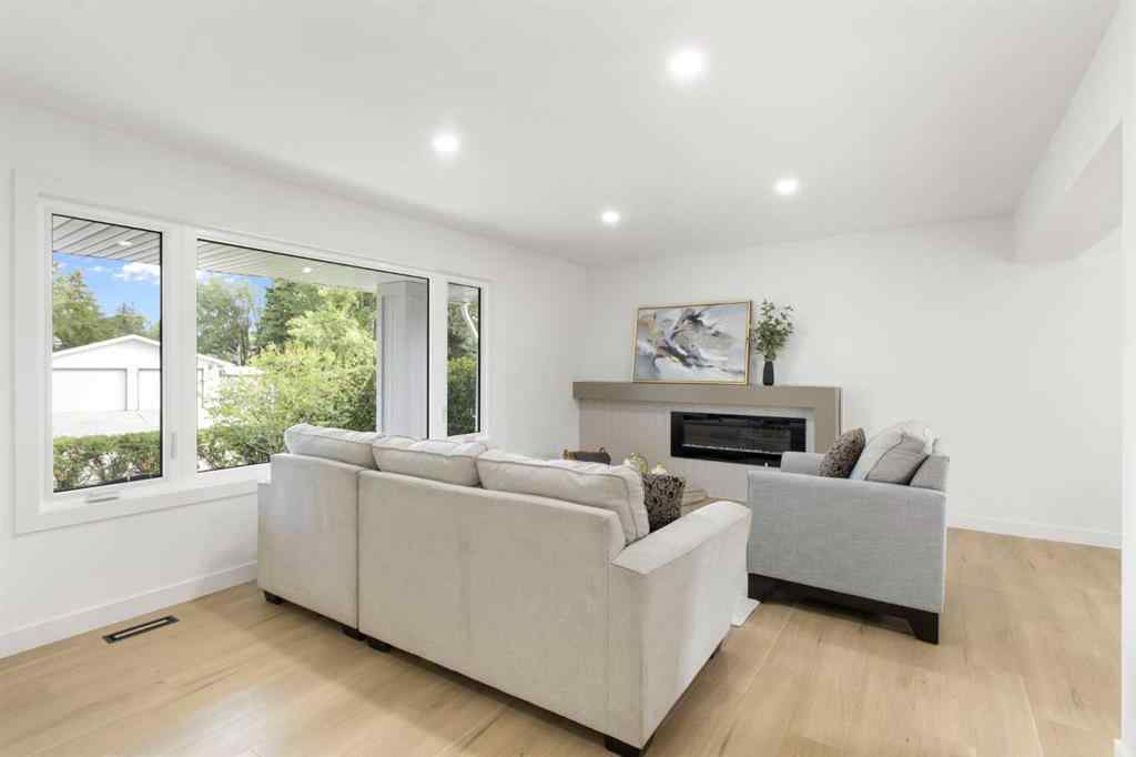 MLS&reg; # A2271532 - 472 Cedarille Crescent SW in Cedarbrae Calgary, Residential Open Houses