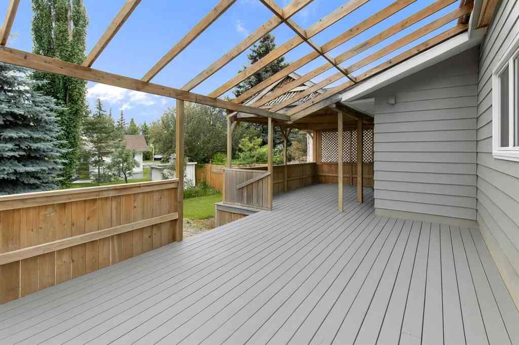 MLS&reg; # A2271532 - 472 Cedarille Crescent SW in Cedarbrae Calgary, Residential Open Houses