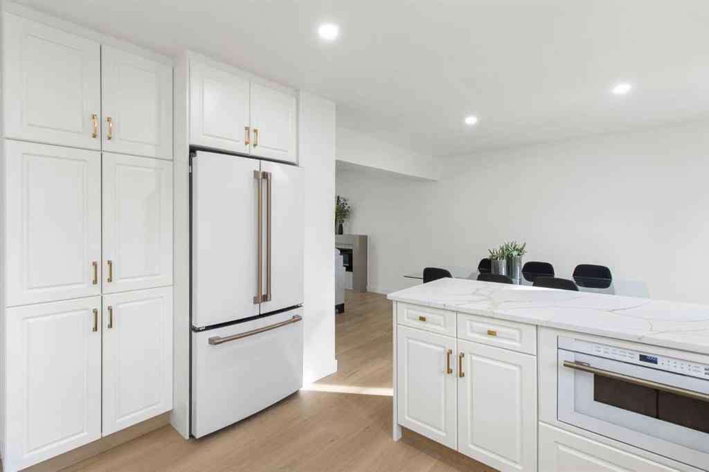 MLS&reg; # A2271532 - 472 Cedarille Crescent SW in Cedarbrae Calgary, Residential Open Houses