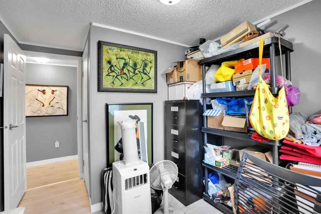 MLS&reg; # A2271534 - Unit #208 3223 83 Street NW in Greenwood/Greenbriar Calgary, Mobile Open Houses