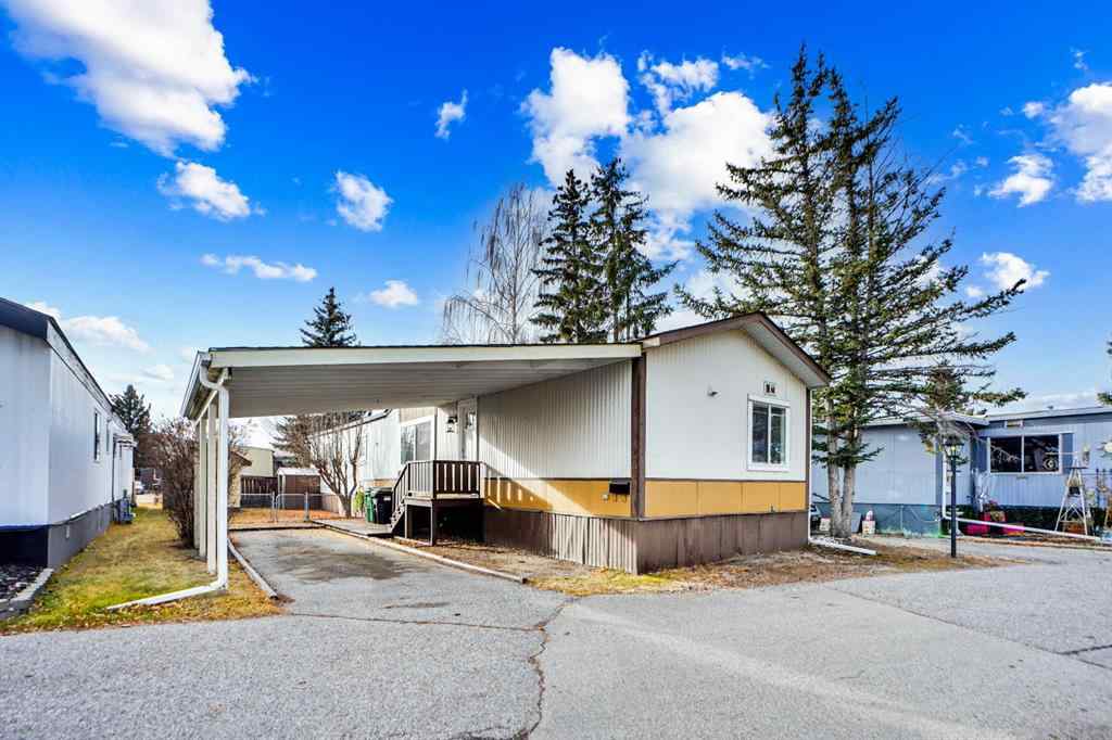 MLS&reg; # A2271534 - Unit #208 3223 83 Street NW in Greenwood/Greenbriar Calgary, Mobile Open Houses