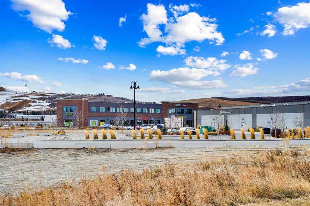 MLS&reg; # A2271534 - Unit #208 3223 83 Street NW in Greenwood/Greenbriar Calgary, Mobile Open Houses