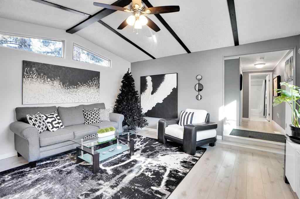 MLS&reg; # A2271534 - Unit #208 3223 83 Street NW in Greenwood/Greenbriar Calgary, Mobile Open Houses