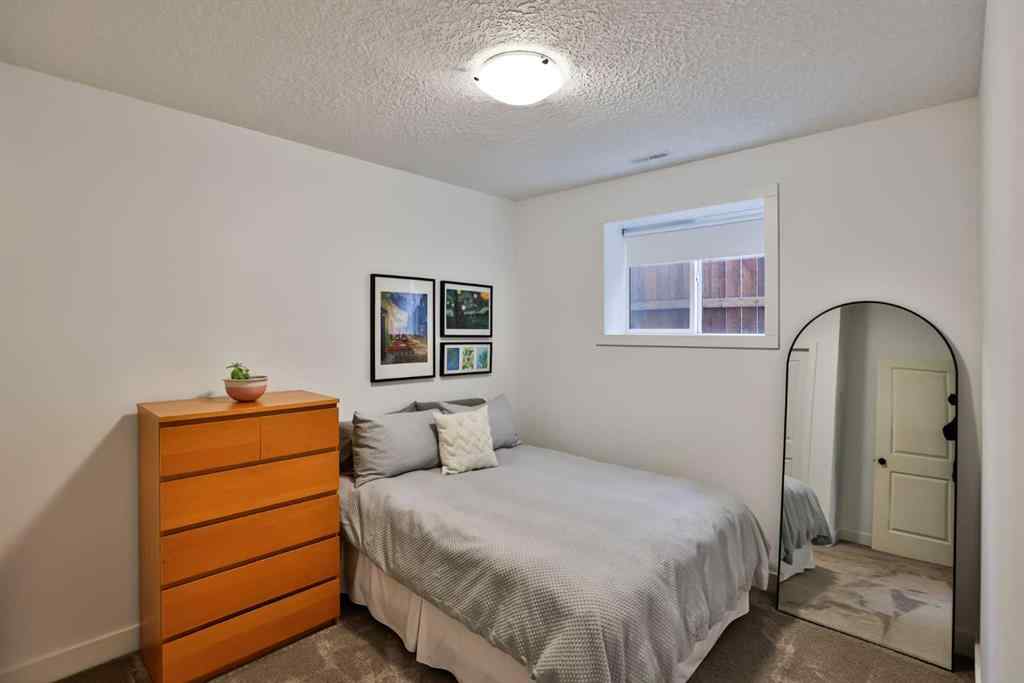 MLS&reg; # A2271536 - 532 Silkstone Crescent W in Copperwood Lethbridge, Residential Open Houses