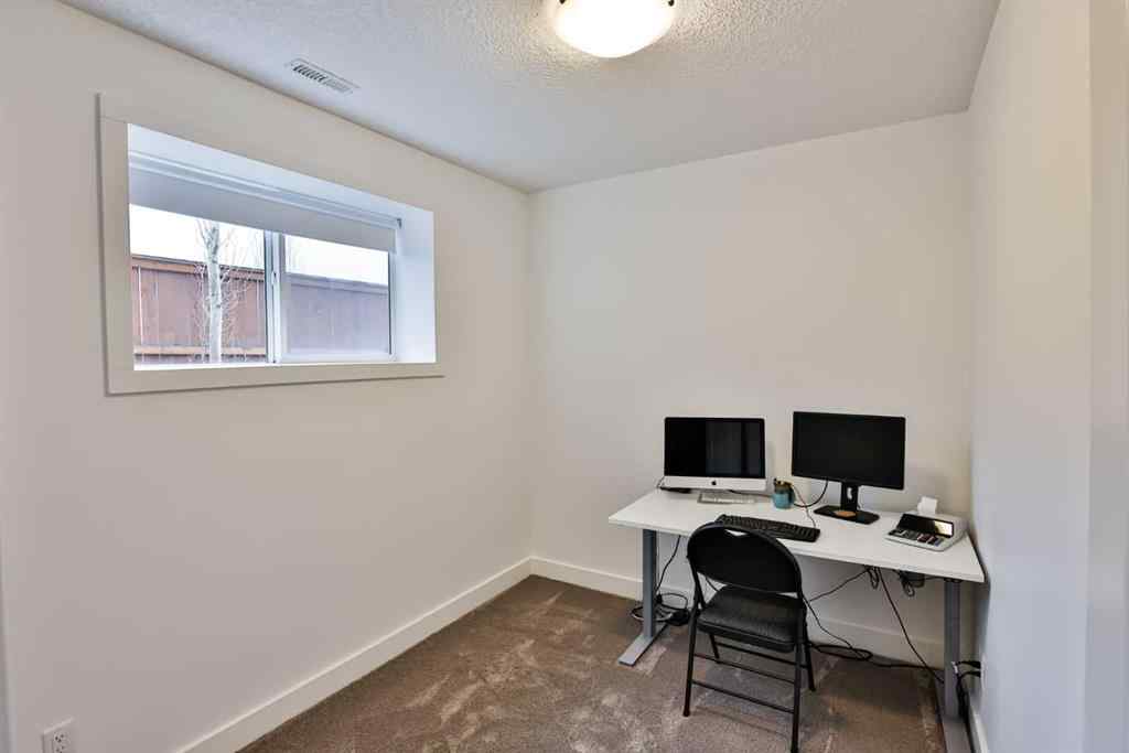 MLS&reg; # A2271536 - 532 Silkstone Crescent W in Copperwood Lethbridge, Residential Open Houses