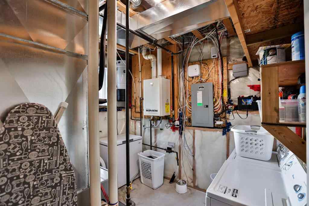 MLS&reg; # A2271536 - 532 Silkstone Crescent W in Copperwood Lethbridge, Residential Open Houses