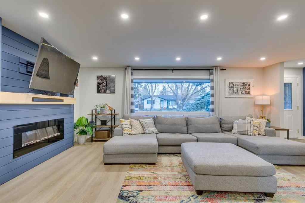 MLS&reg; # A2271545 - 1324 Lake Sylvan Drive SE in Bonavista Downs Calgary, Residential Open Houses