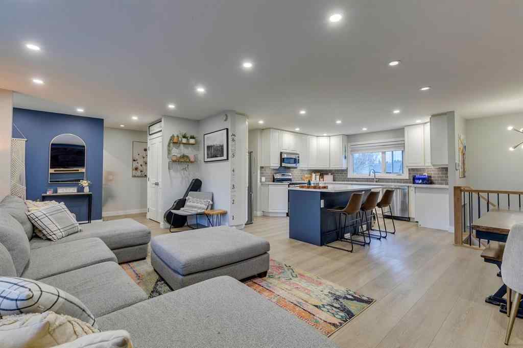 MLS&reg; # A2271545 - 1324 Lake Sylvan Drive SE in Bonavista Downs Calgary, Residential Open Houses