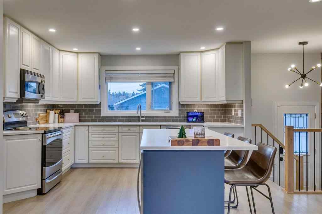 MLS&reg; # A2271545 - 1324 Lake Sylvan Drive SE in Bonavista Downs Calgary, Residential Open Houses